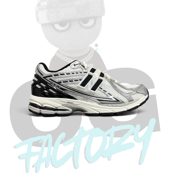 New Balance 1906R Metallic Silver